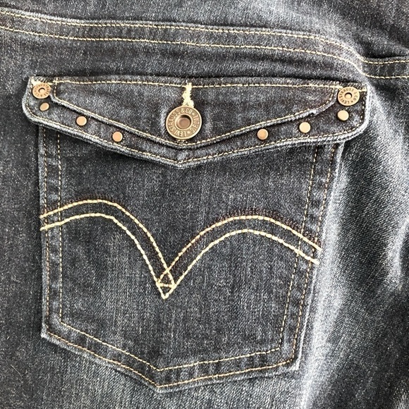 Levi’s Blue Dark Wash 515 Bootcut Jeans with Stud Detailed Back Flap Pockets 14 - Picture 11 of 12